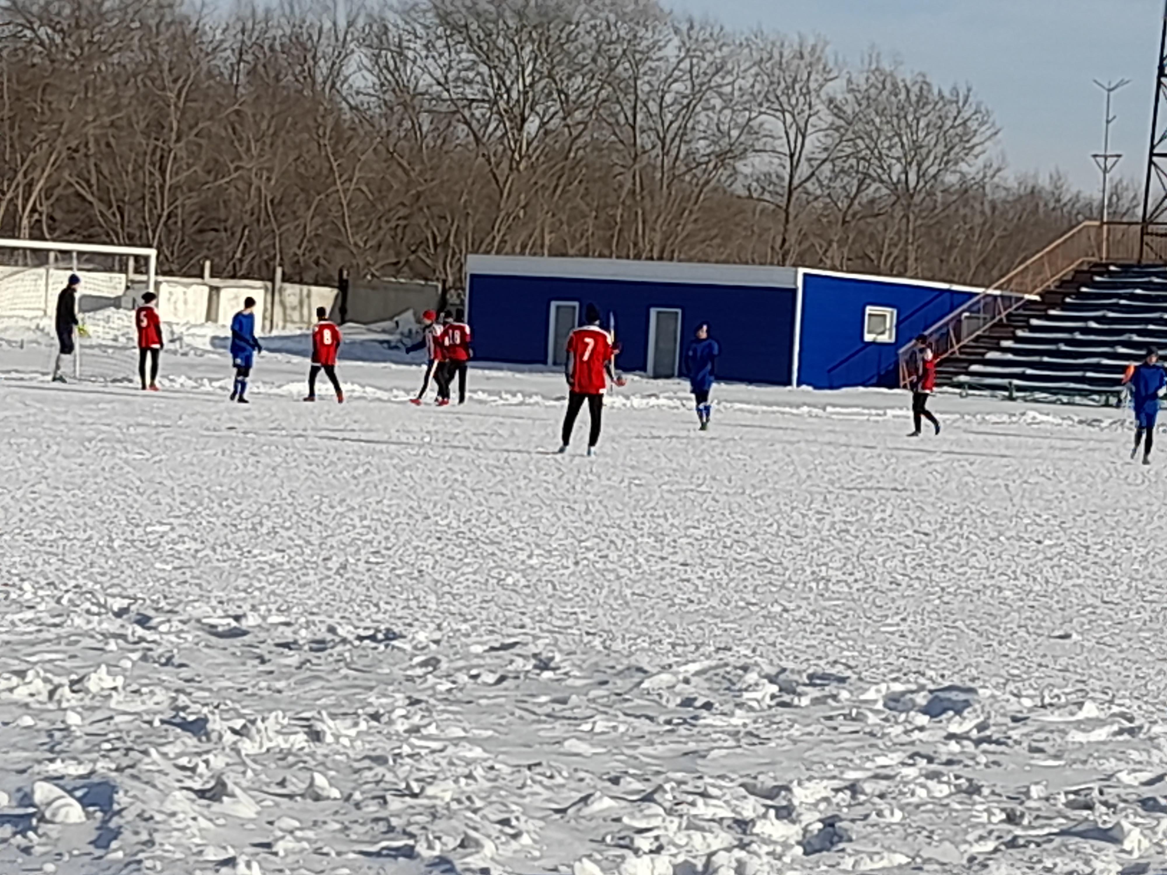 Товарищеская игра по футболу